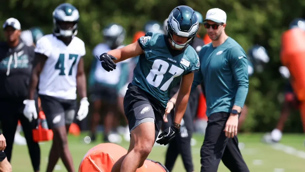 eagles rookie handed blunt review after training camp
