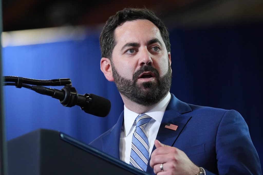 in midterm stunner, dems could go easy on gop house member in district that kamala won