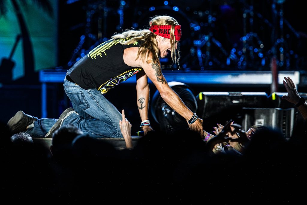 rock legend breaks silence after doctors force him to stop touring: ‘i vow to return’