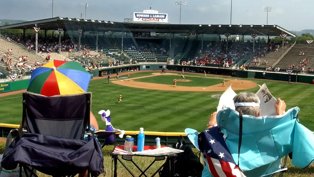 where is the little league world series played? location, field size & more stadium details