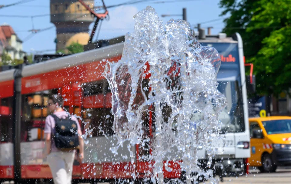 some 12,500 heat related deaths in germany to date, authority says