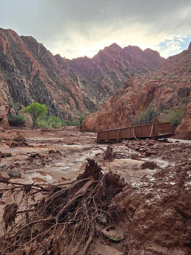 grand canyon flash floods leave more than 20 missing as dozens are evacuated, park officials say