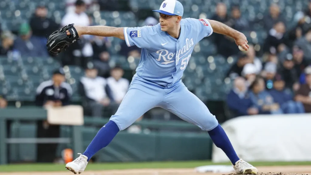 dodgers acquire royals left hander kris bubic in intriguing deadline trade
