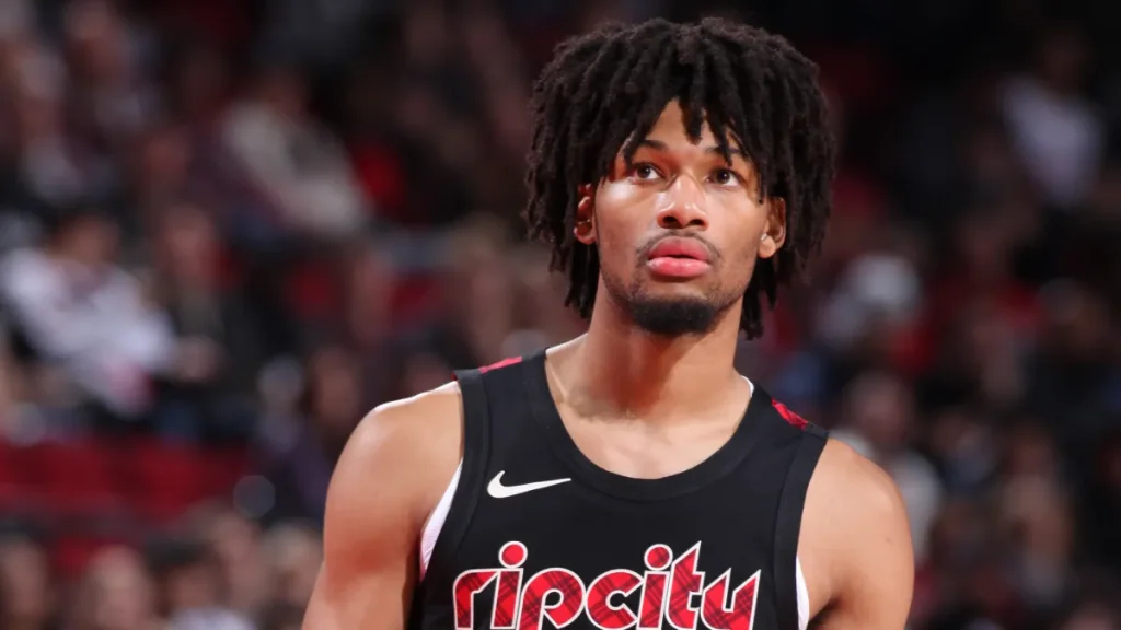 blazers star shaedon sharpe facing lengthy absence after major knee injury