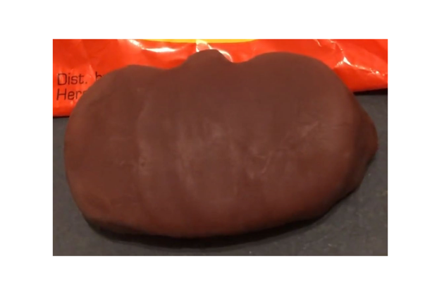 reese’s halloween pumpkins return to store shelves unchanged after hershey won lawsuit