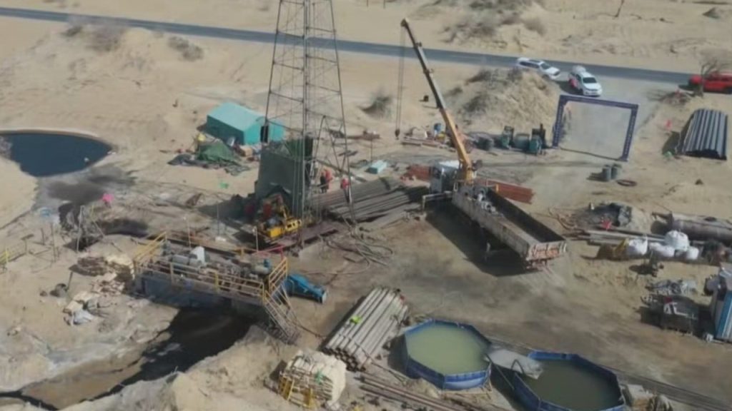 geologists find unexpectedly large water sources in xinjiang beneath china’s largest desert