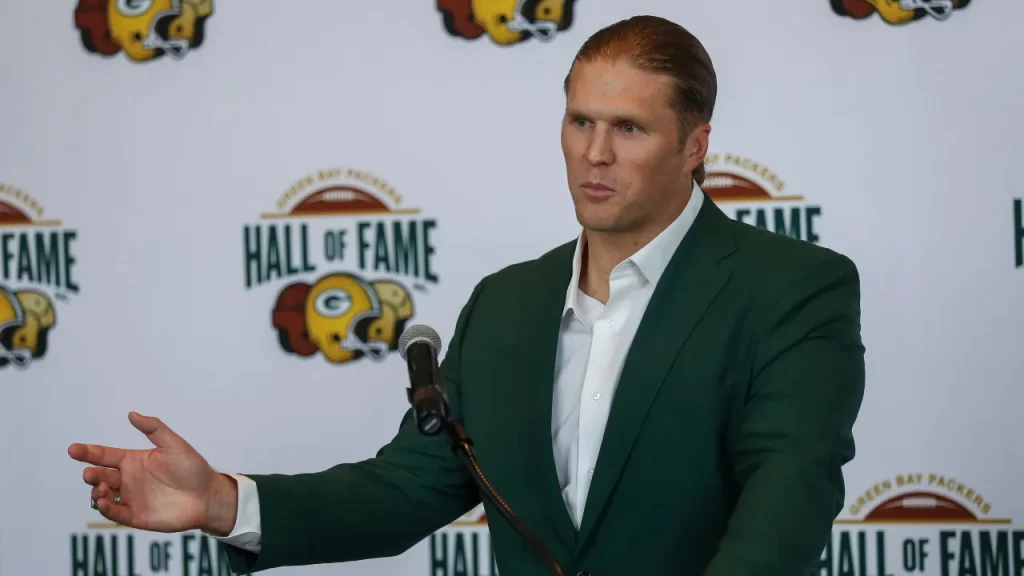 clay matthews finally opens up about facial transformation