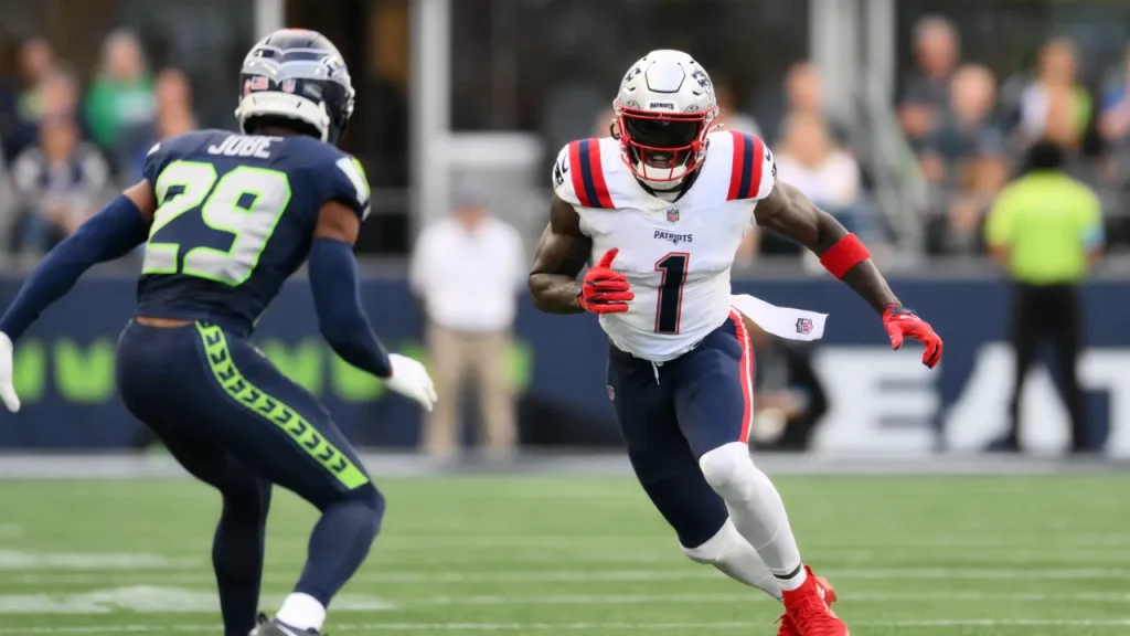 a.j. brown patriots debut grades: drake maye's new star wr shows flashes before injury derails opener
