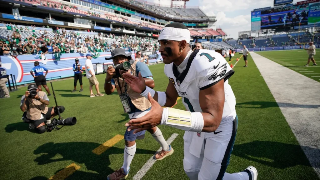 jalen hurts has all time response to titans' jeffrey simmons after beef: 'you started that s '