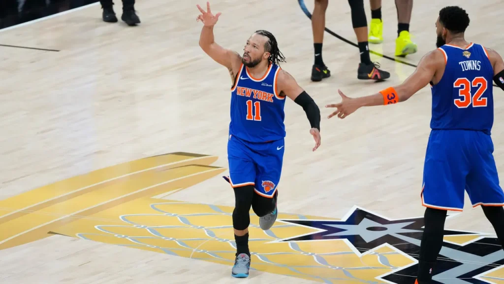 knicks cut ties with 6 foot 10 ex 76ers forward 12 minutes after signing him