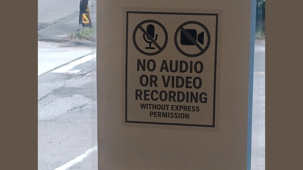 Alabama city tried to ban recording at public meetings, but one woman wasn’t having it alabama city tried to ban recording at public meetings, but one woman wasn’t having it