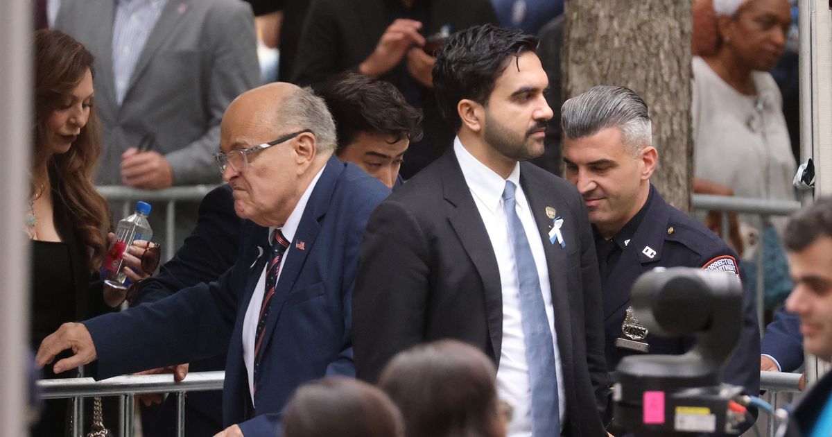 giuliani manages to be cordial to mamdani at ground zero