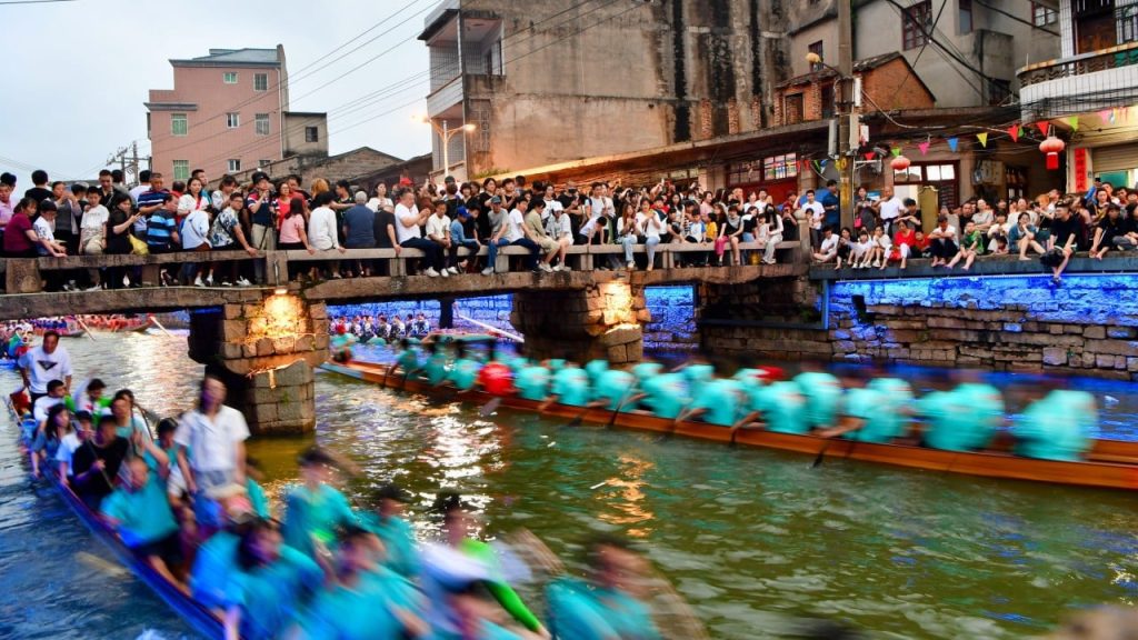 are chinese students learning english just to ‘tell china’s story’?