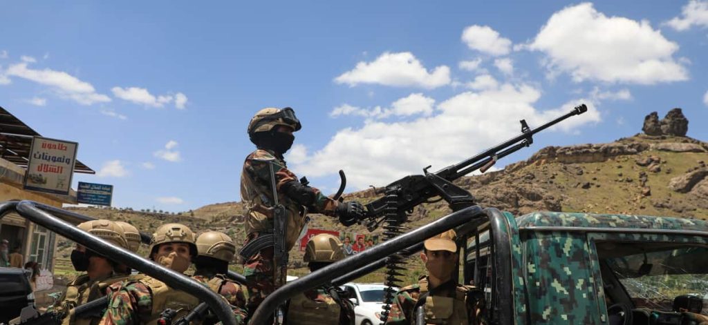 more than 80,000 displaced as fighting escalates in yemen
