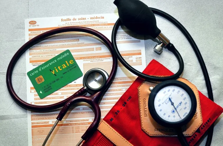 how to speed up french gp reimbursements using the ameli app