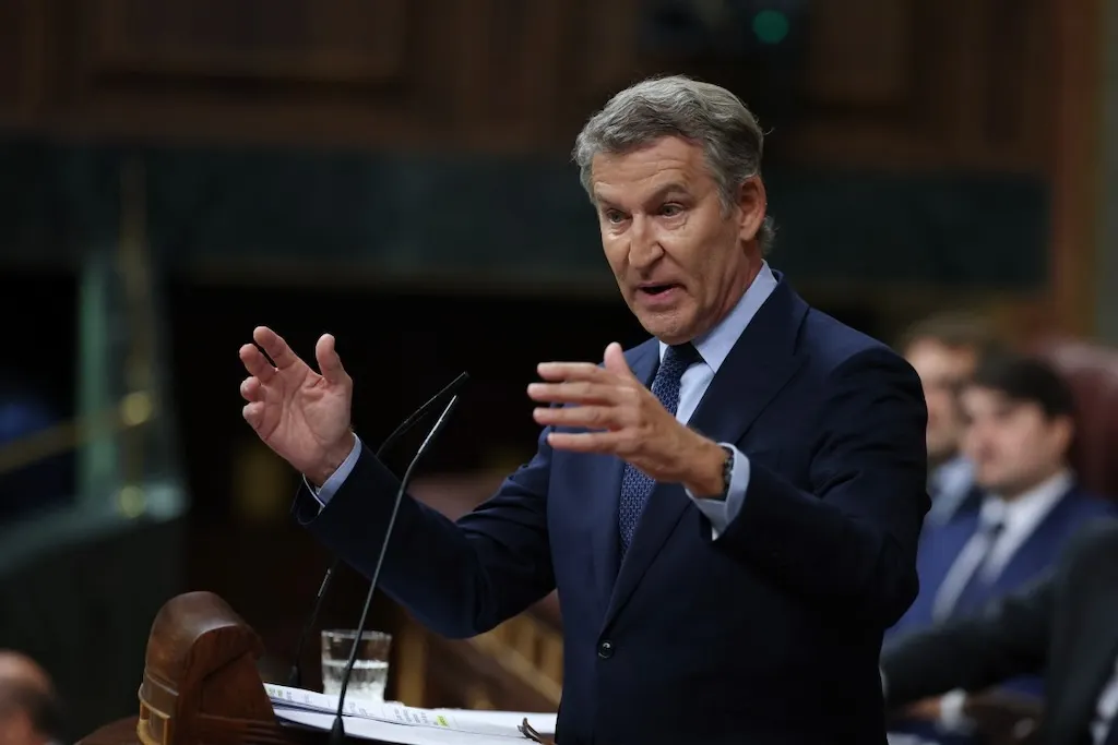 pp aims to revoke spanish citizenship of foreigners who commit crimes
