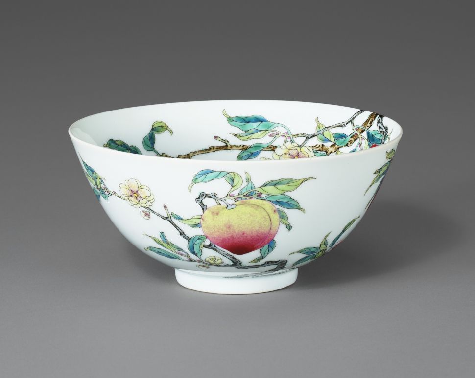 experts agree chinese porcelain’s value rests on who made it and for whom