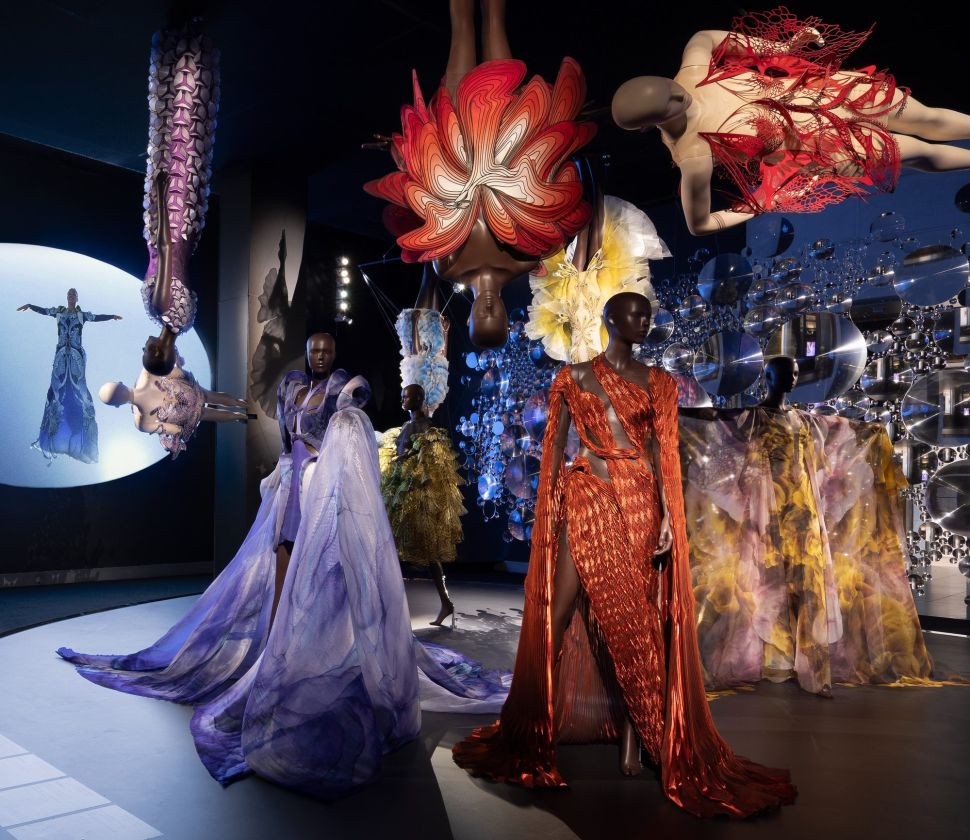 iris van herpen has no flagship store, no diffusion line and no plans to change