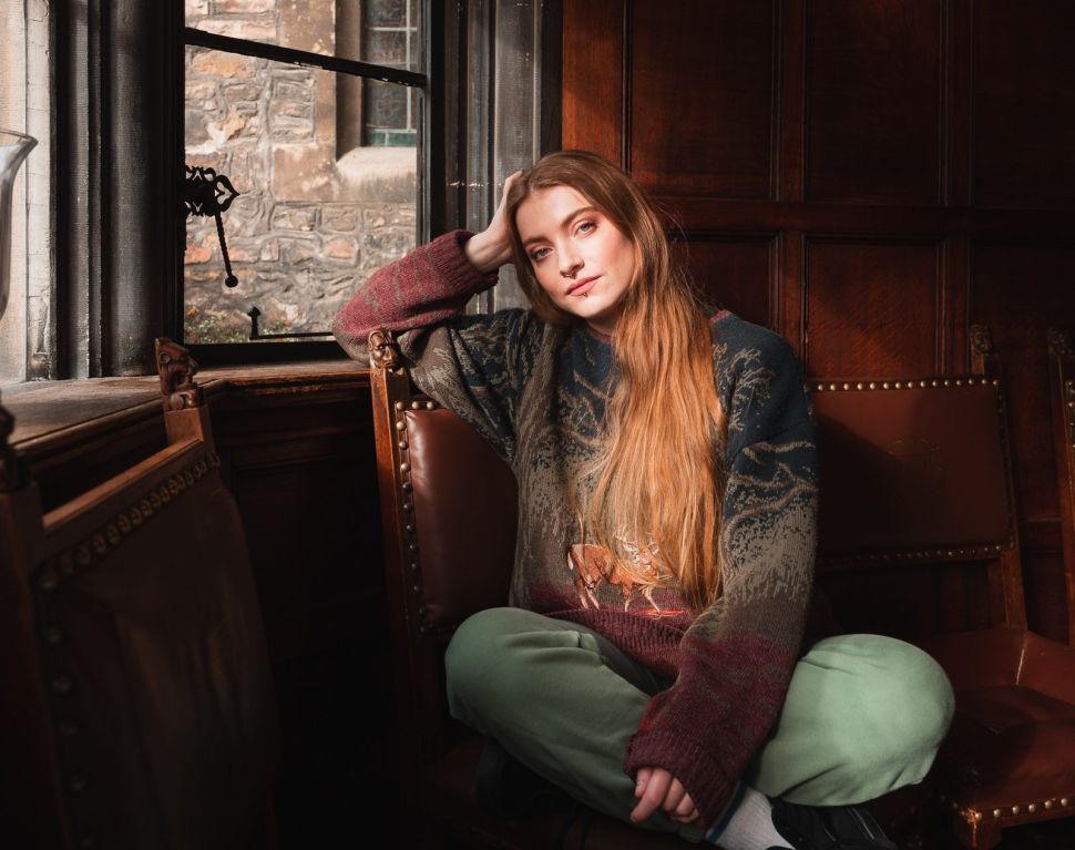 daisy dixon’s “depraved” grapples with the art of problematic artists