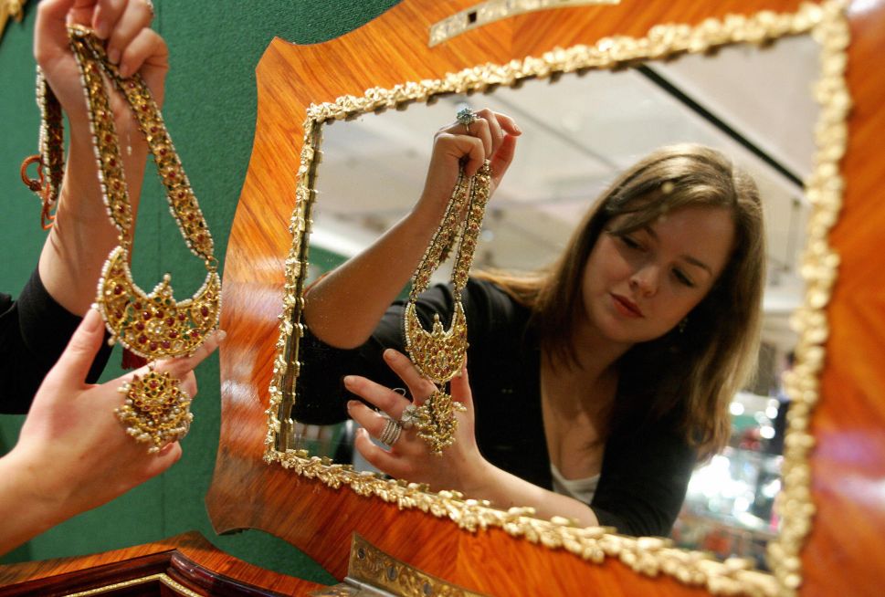 the gold sitting in american jewelry drawers is an untapped asset