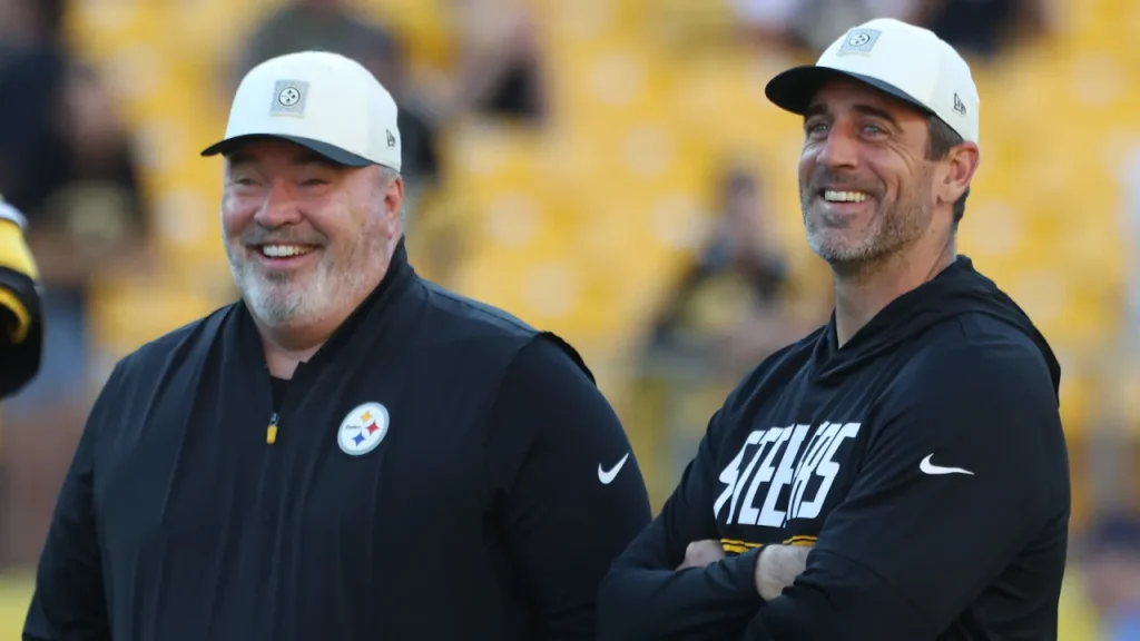 aaron rodgers and mike mccarthy reunion starts with dramatic steelers win