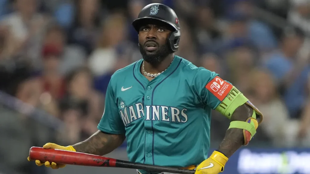 diamondbacks tabbed as free agent landing spot for .835 ops all star