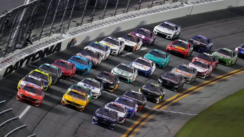 what channel is nascar on today? tv schedule, start time, live stream to watch 2026 bristol night race