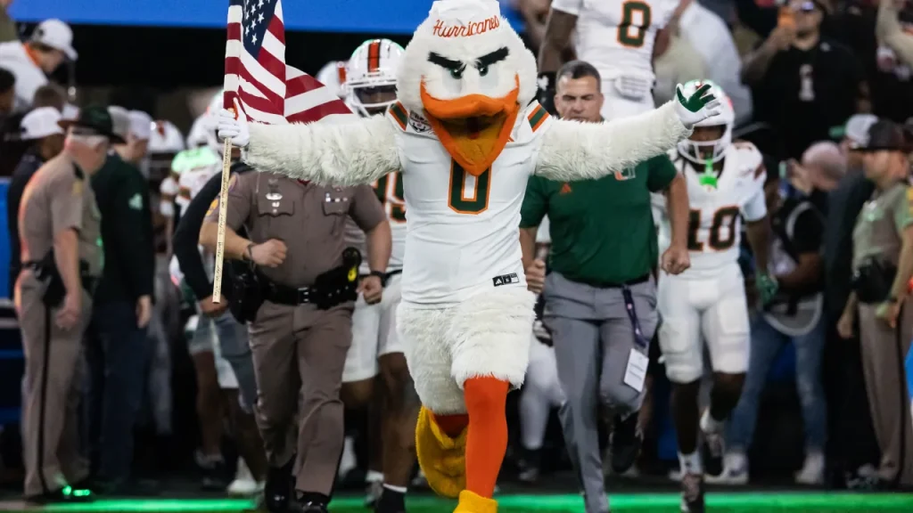 miami reportedly signs record deal with nike, moves on from adidas