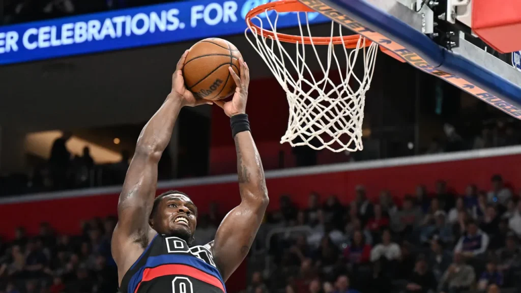 pistons' jalen duren gets major sign and trade update as detroit traps 22 year old all star