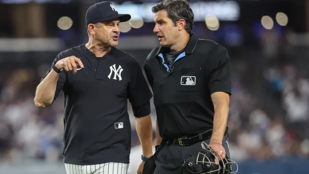 yankees, aaron boone could lose bench coach to astros in offseason