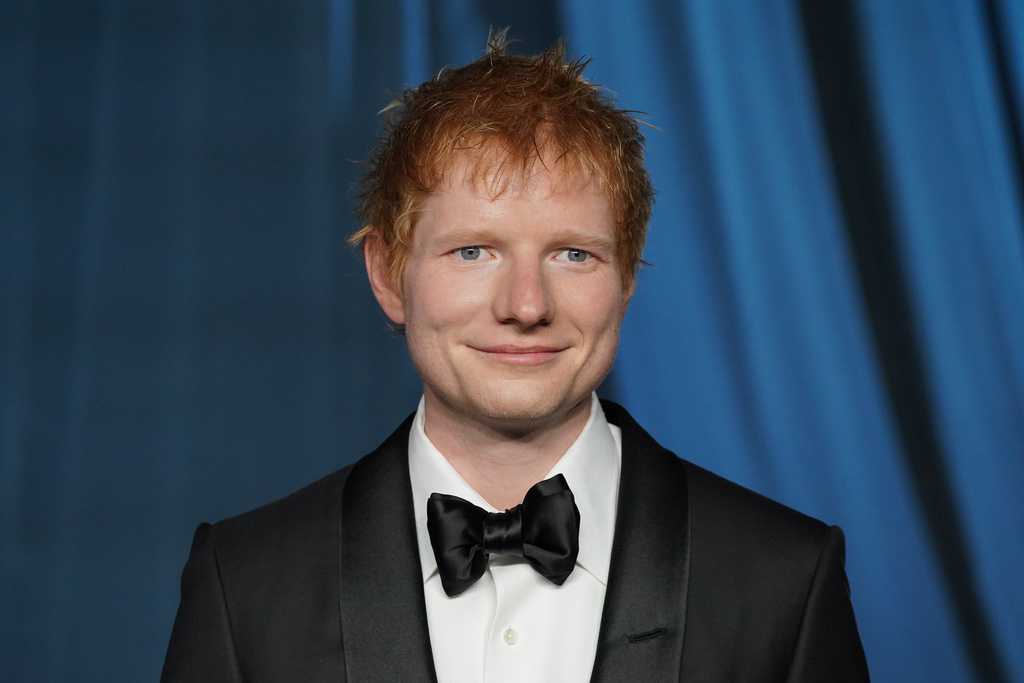 Ed Sheeran opens solo concert with statement on Gaza situation ed sheeran opens solo concert with statement on gaza situation