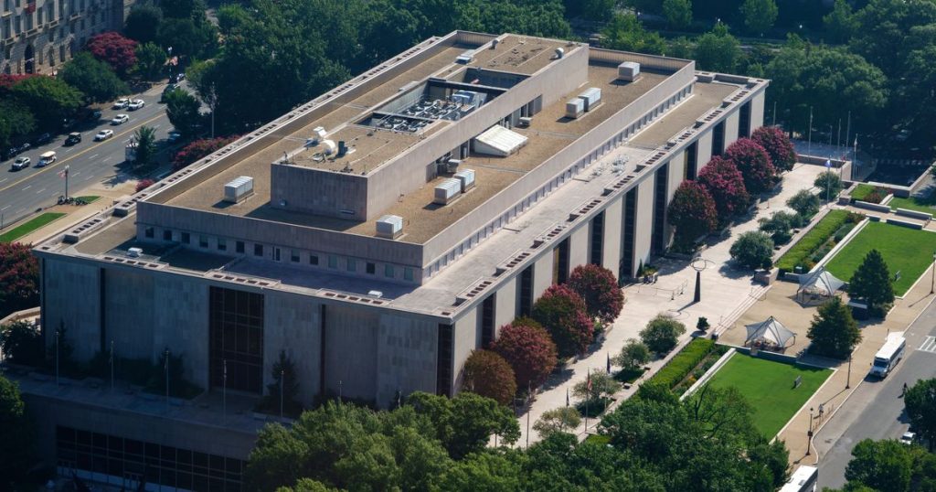 trump to put maga trigger warnings outside smithsonian