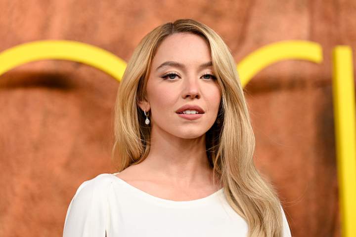 sydney sweeney faces backlash from athletes over nude sports betting ad – national