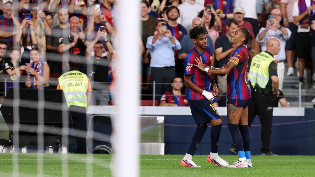 lamine yamal, raphinha combine for 4 goals as barcelona stays perfect in laliga