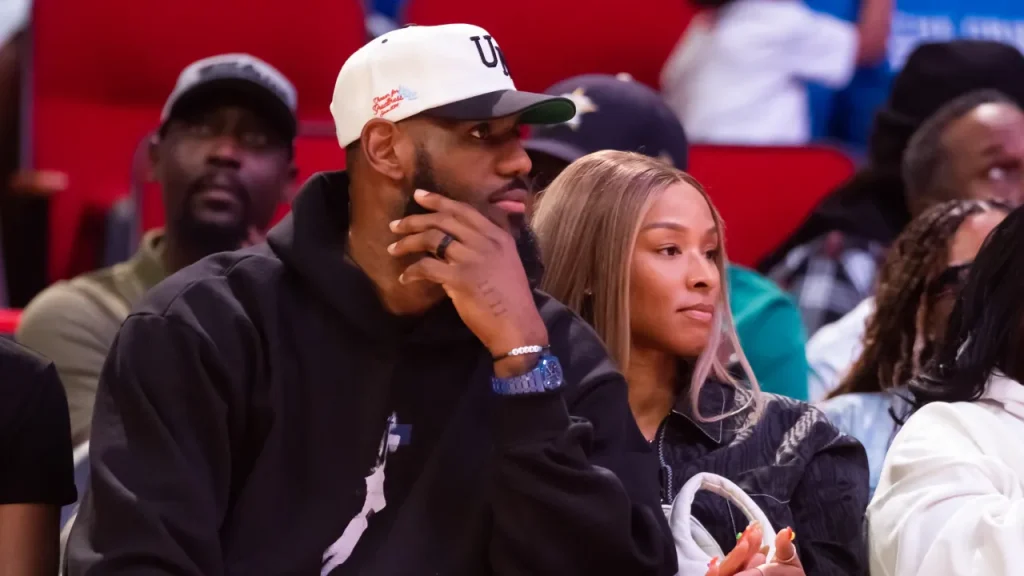 lebron james admits that he is finding his stride with the 76ers after preseason debut