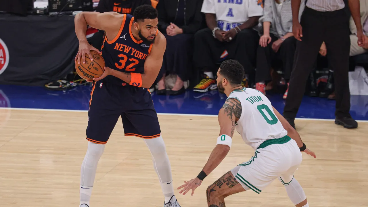 knicks' karl anthony towns gets $210 million prediction amid trending contract dispute