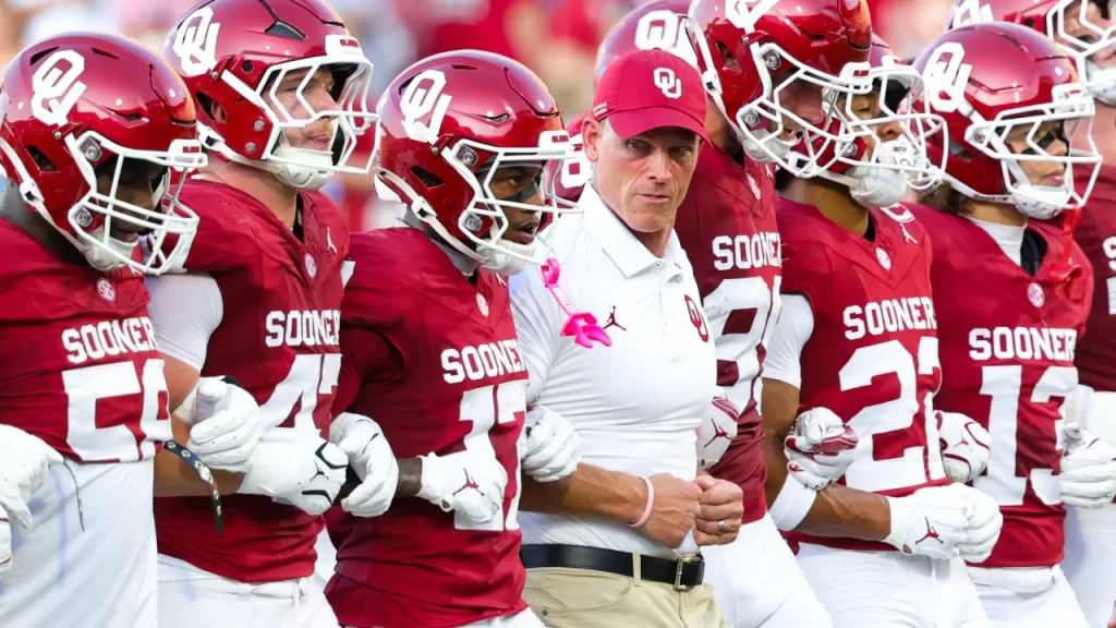 oklahoma offensive line coach bill bedenbaugh's struggling unit gets called out