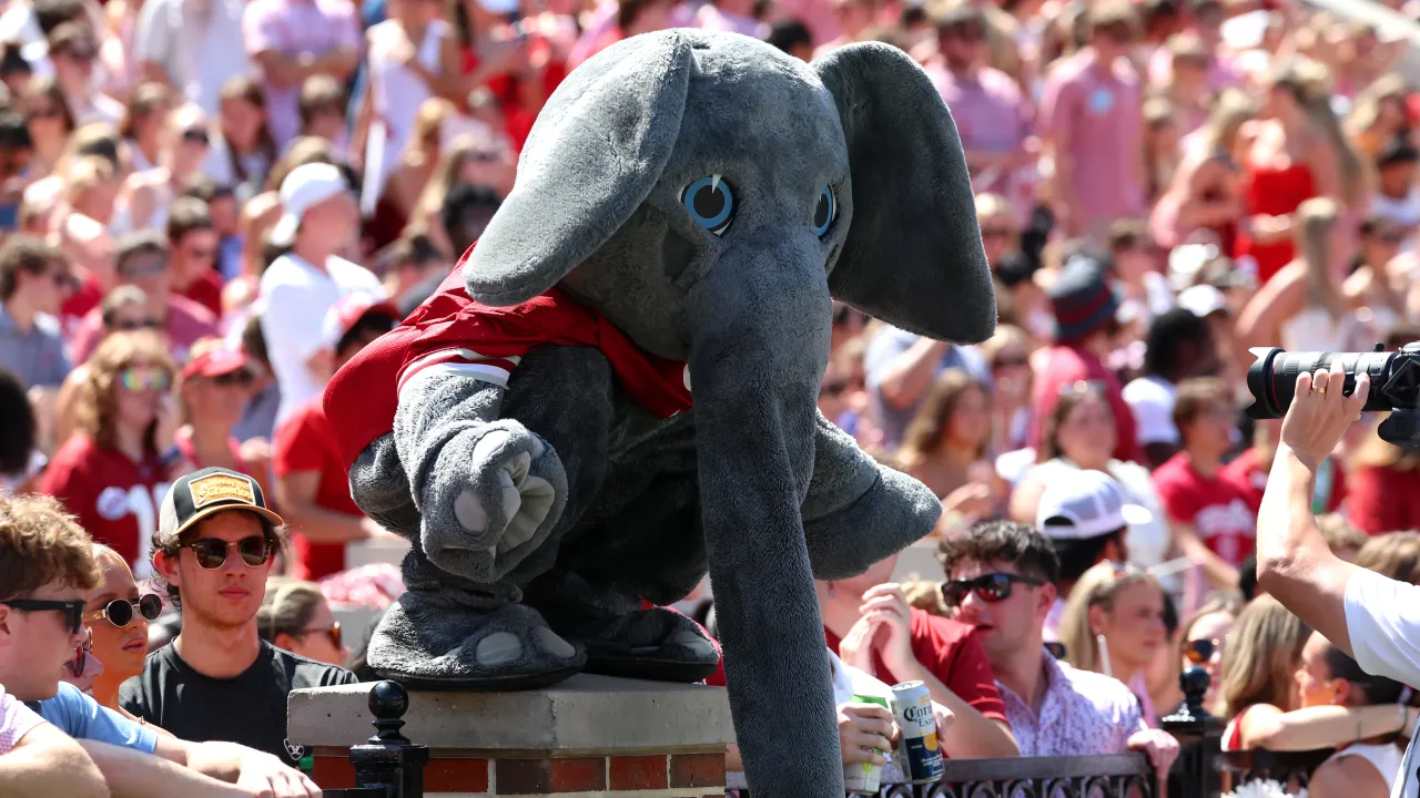 a recent history of major college football games affected by hurricanes