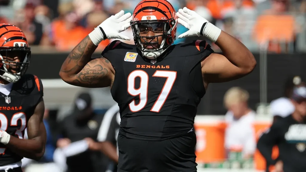 why bengals' defense might be in trouble against 0 4 dolphins