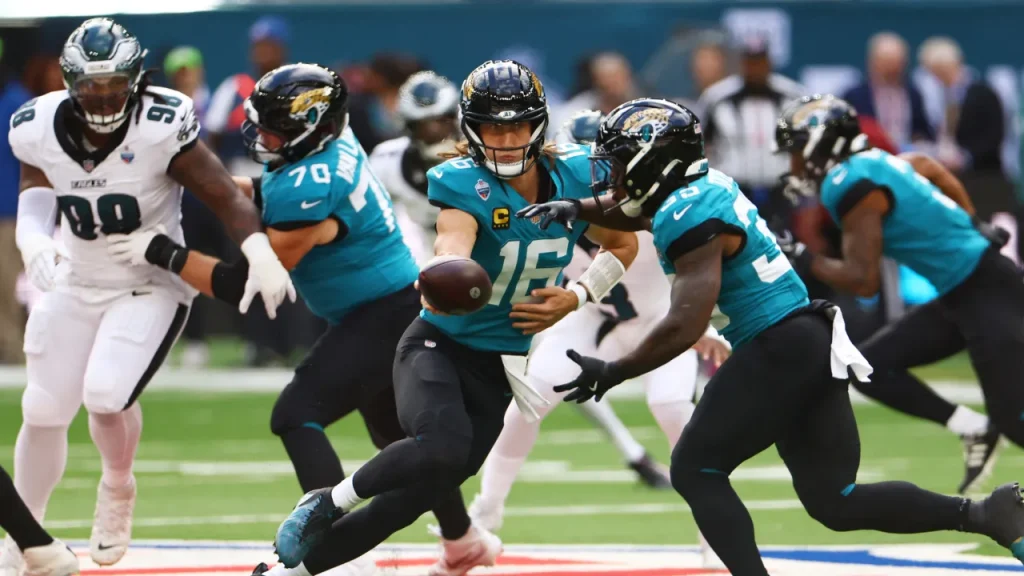 jaguars get terrible news on key protector for trevor lawrence
