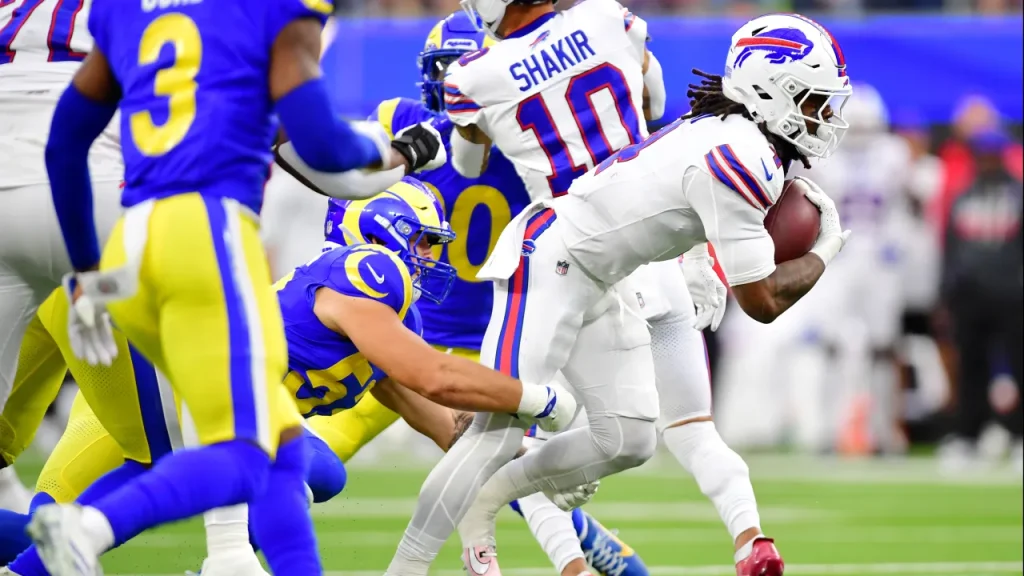 Why refs reversed Rams' fumble recovery in game-changing decision why refs reversed rams' fumble recovery in game changing decision