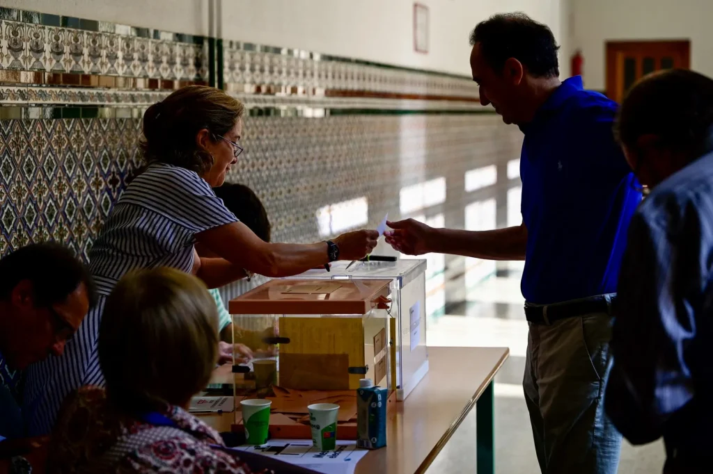 why are naturalised citizens being barred from voting in spain’s election?