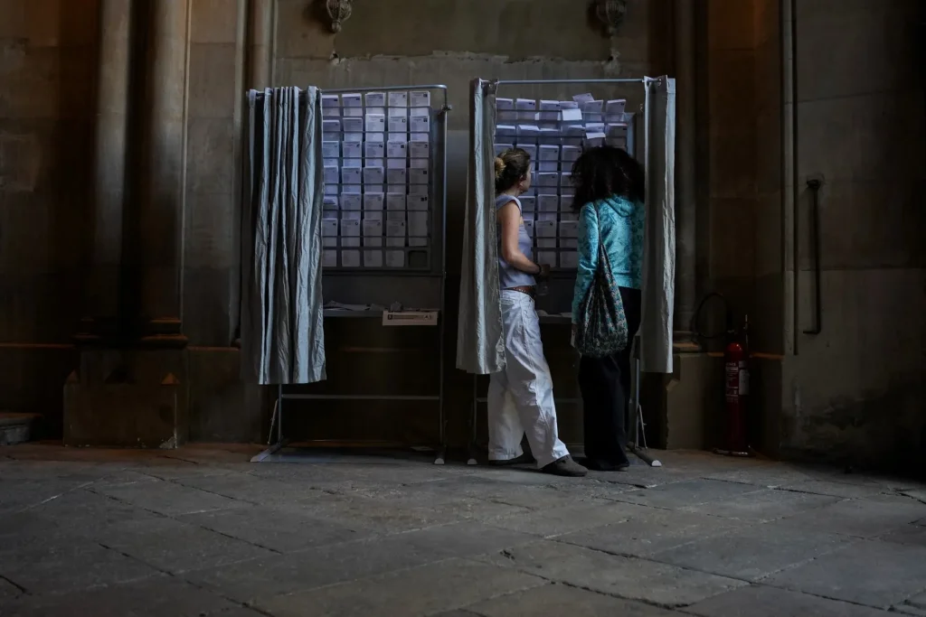 eu citizens in spain urged to register intent to vote in 2027 local elections