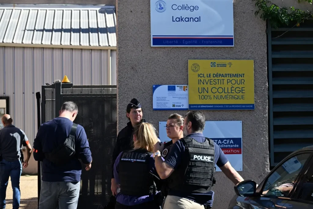 france charges teen shooter citing revenge for bullying in school