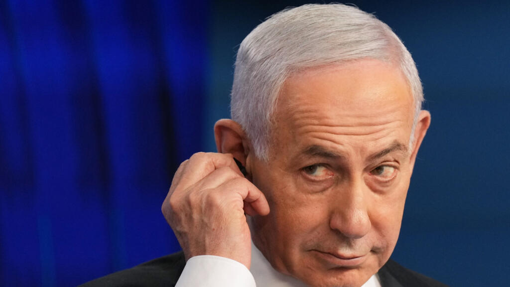 netanyahu says flydubai co pilot was radicalised as uae probes terror link