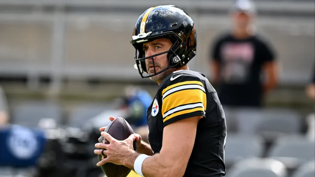 steelers’ aaron rodgers sends disappointing message to joey porter jr after cowboys trade