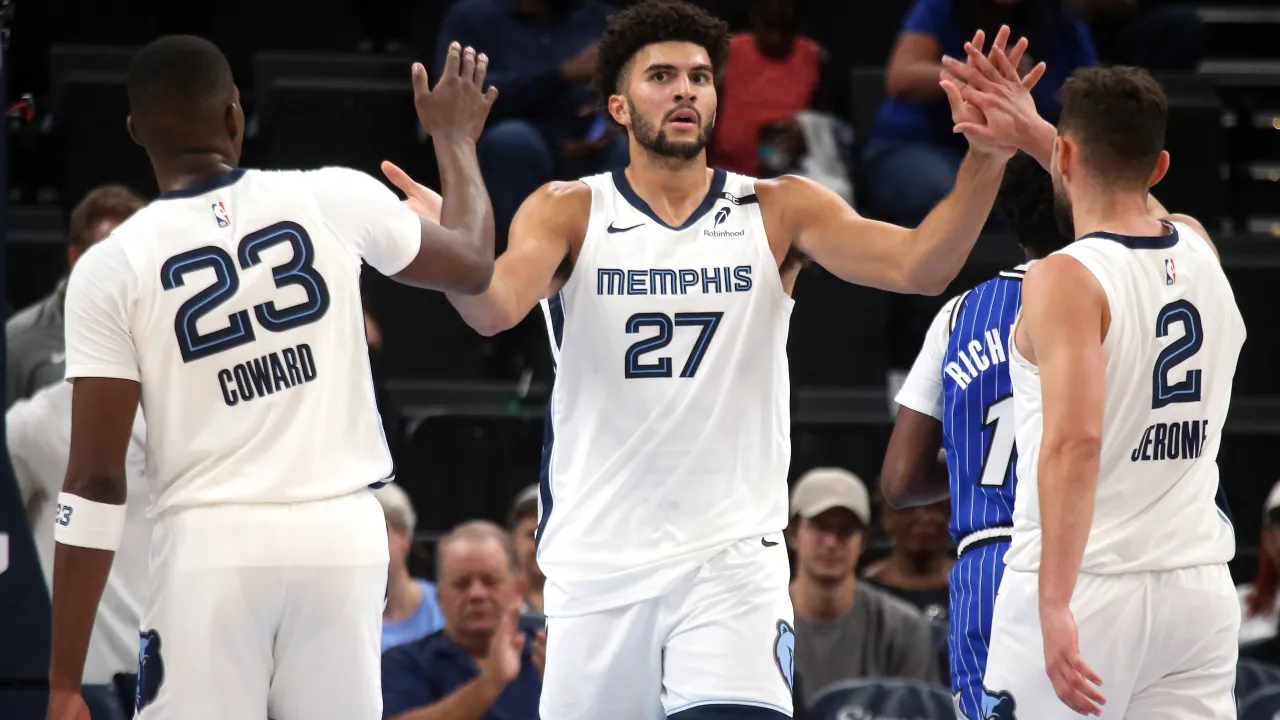 former duke star praises cam boozer after first preseason meeting