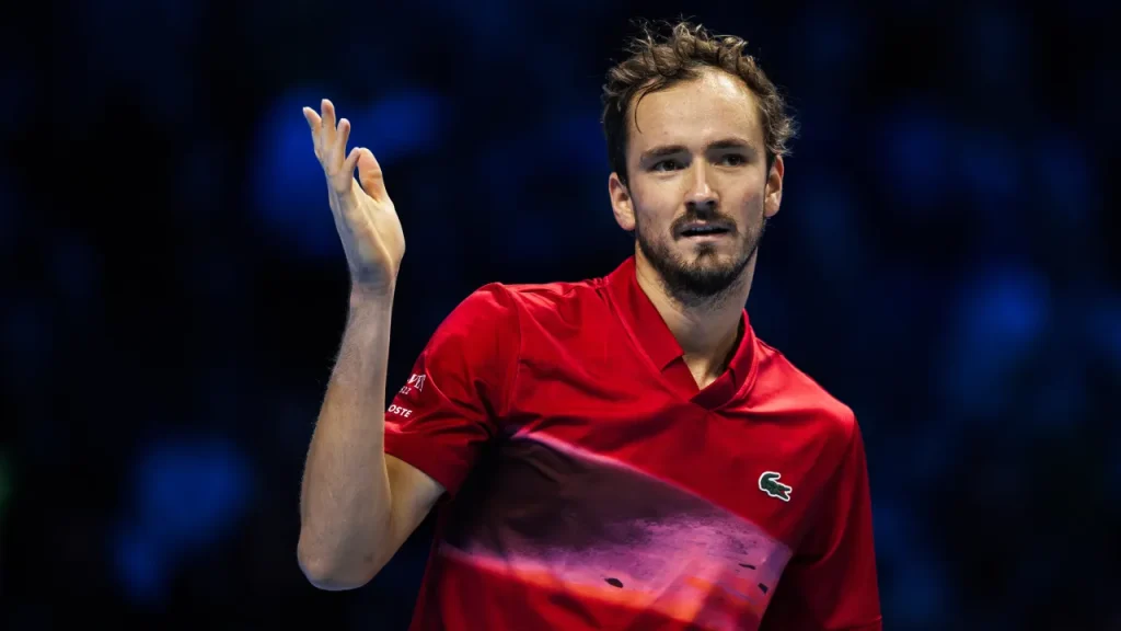 why daniil medvedev was disqualified from china open after incident with tennis fan