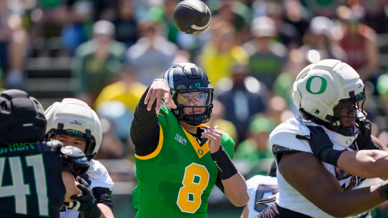 dan lanning says oregon has confidence in dylan raiola starting for injured dante moore