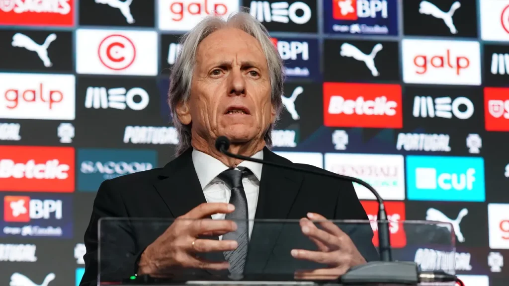 cristiano ronaldo angered by jorge jesus press conference: portugal manager declares 'i'm in charge'